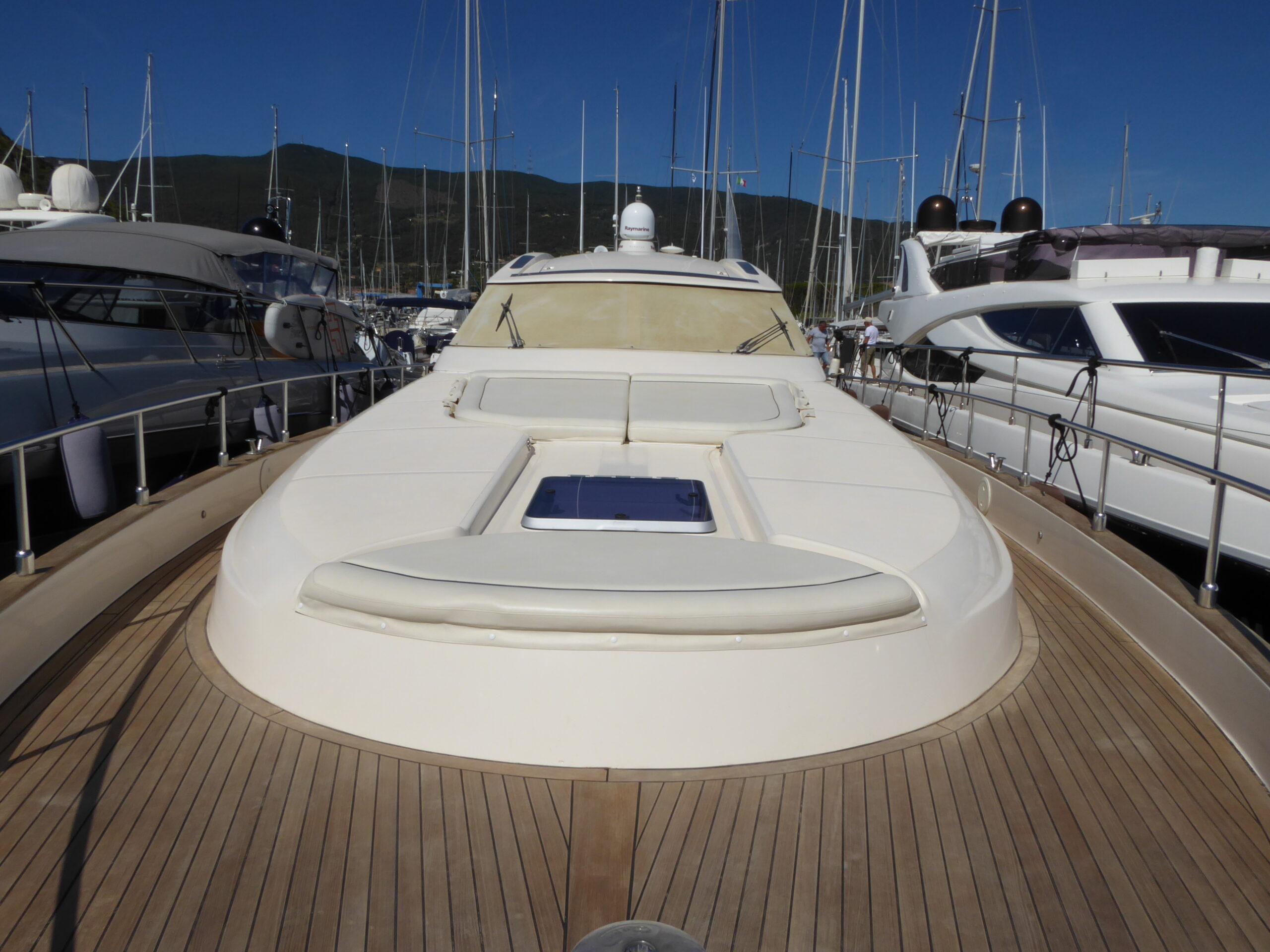 Cayman 58 "Boot"