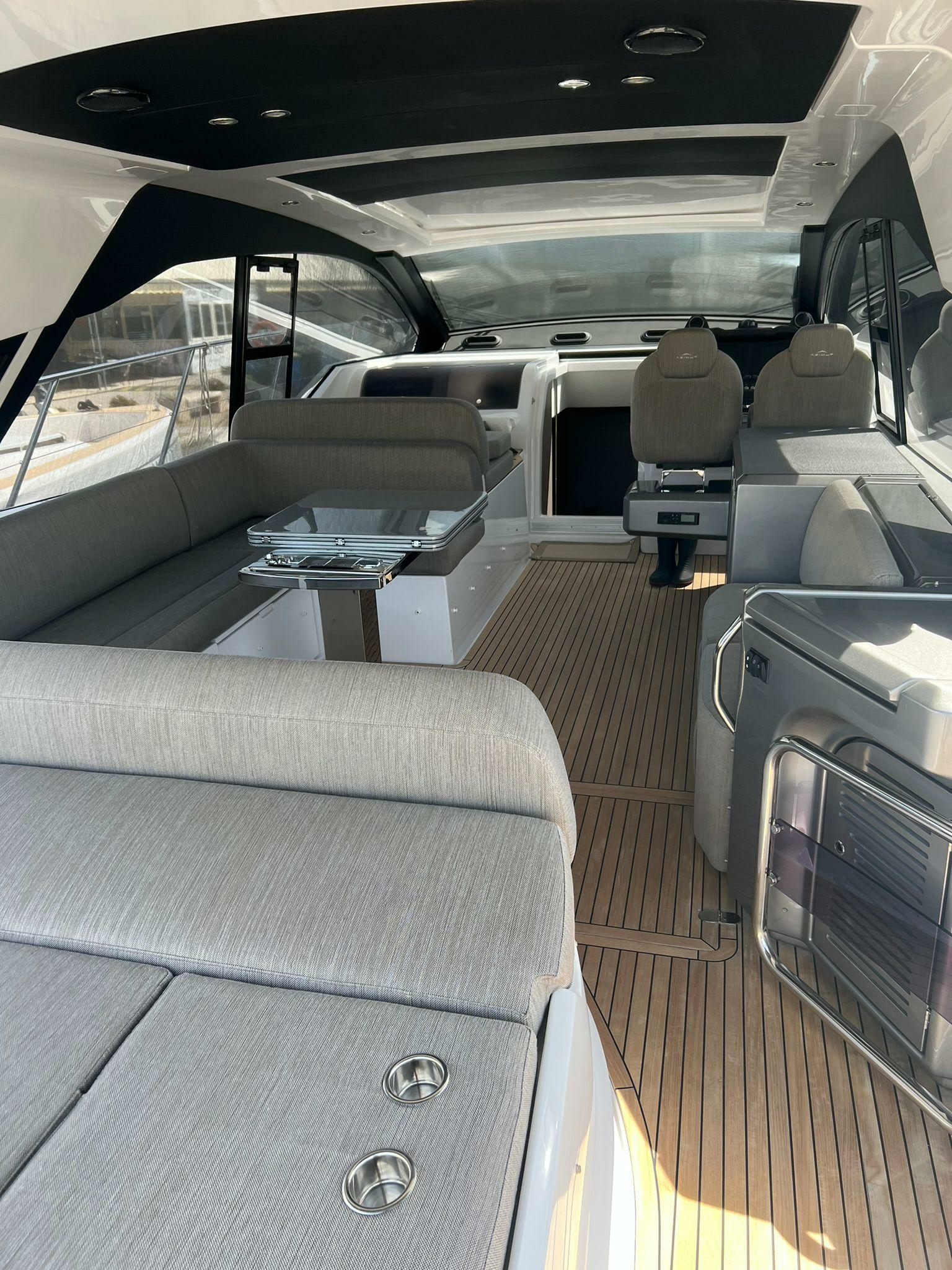 Azimut Atlantis 51